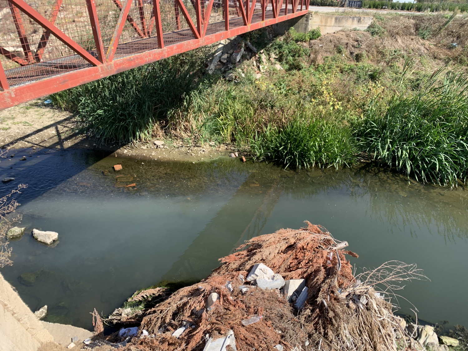 Urgent action needed to address the pollution in the rivers of the villages of Koretin and Karaçeva